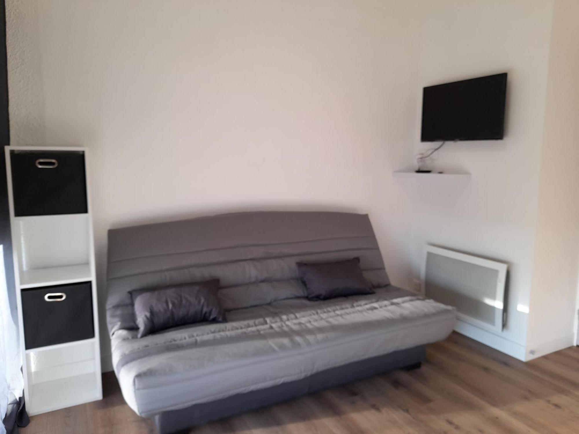 Au Bord Du Courant Apartment